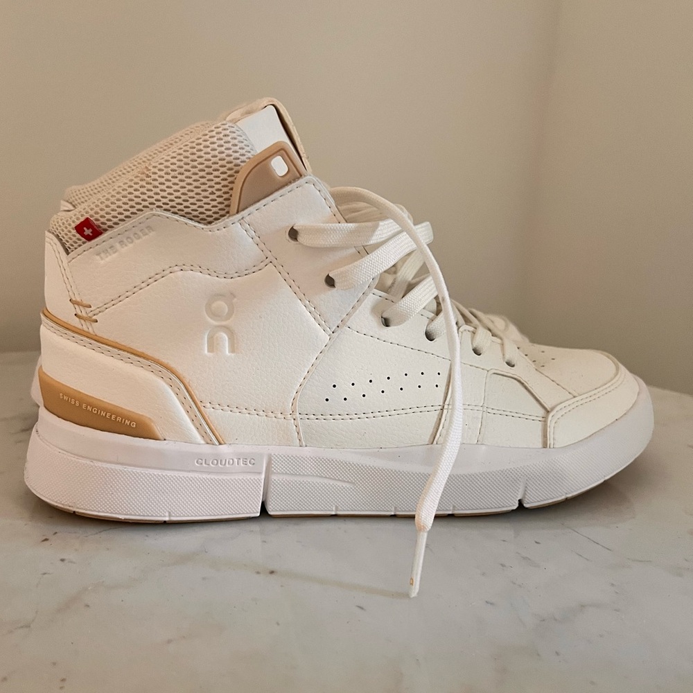 On Women’s White High-Top Sneakers - THE ROGER